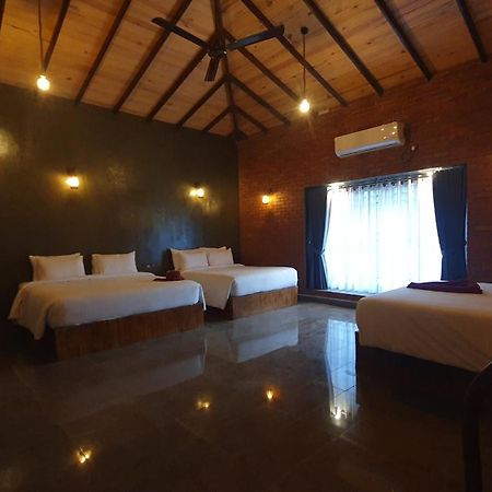 Ceylon Resort วิลปัตตู ภายนอก รูปภาพ